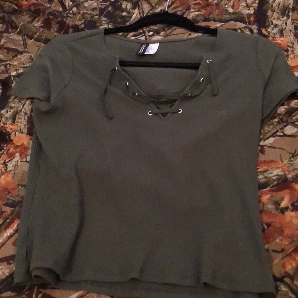 Cropped top